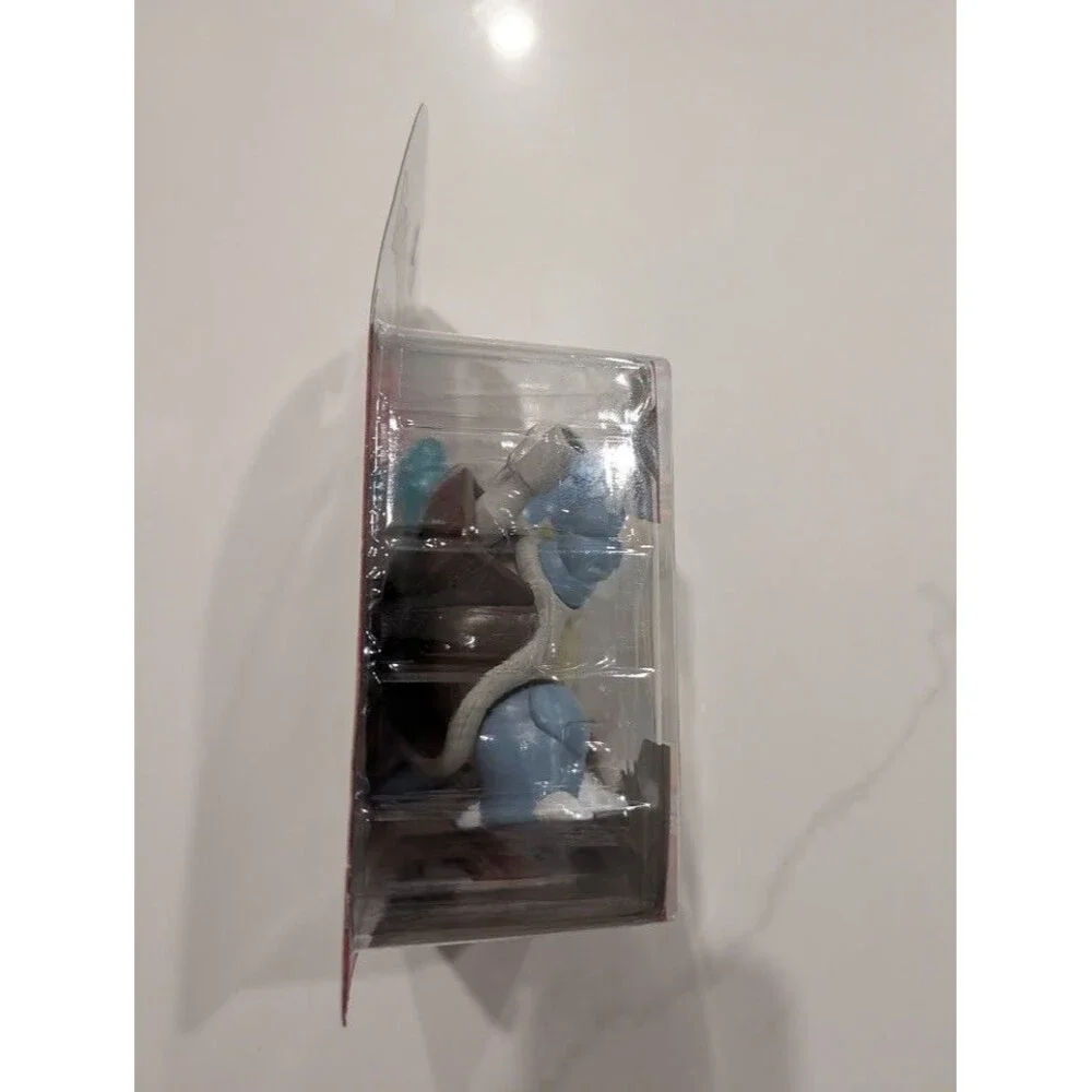 Nintendo Jazwares Pokemon 4.5 Inch BLASTOISE Battle Feature Deluxe Action Figure